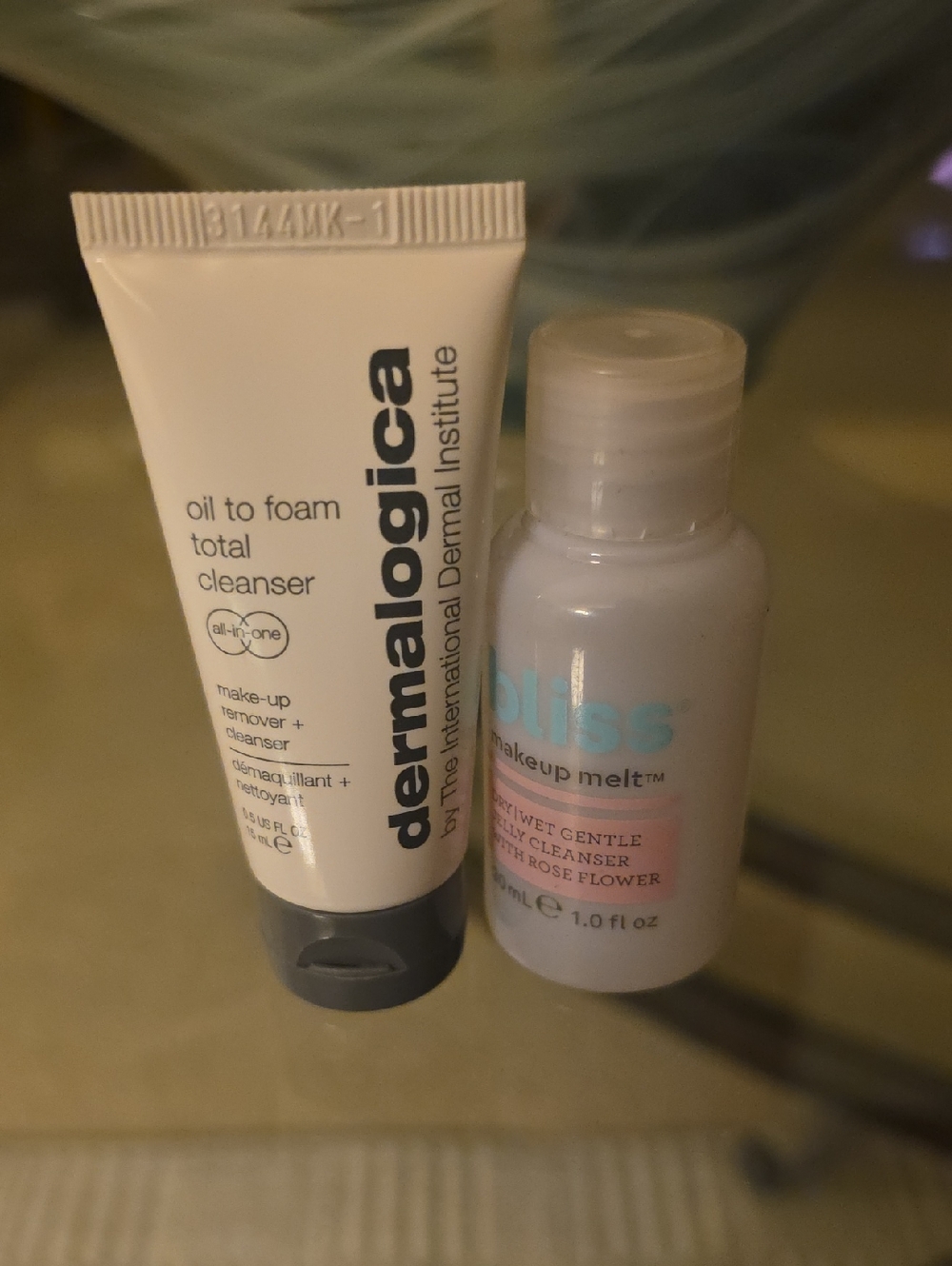 dermalogica White Oil to Foam Total Cleanser 2pc Travel Size